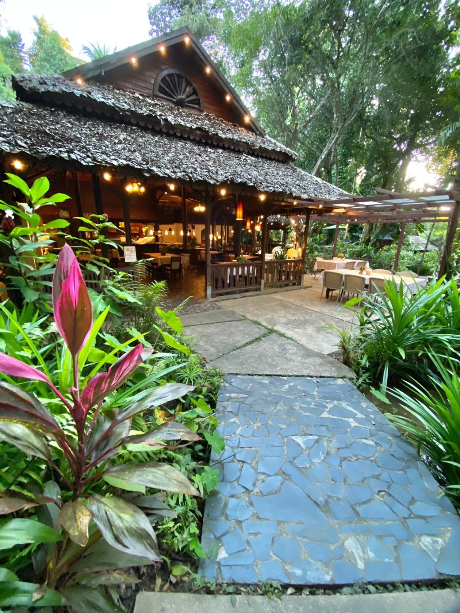 Fern Resort Mae Hong Son Exteriör bild